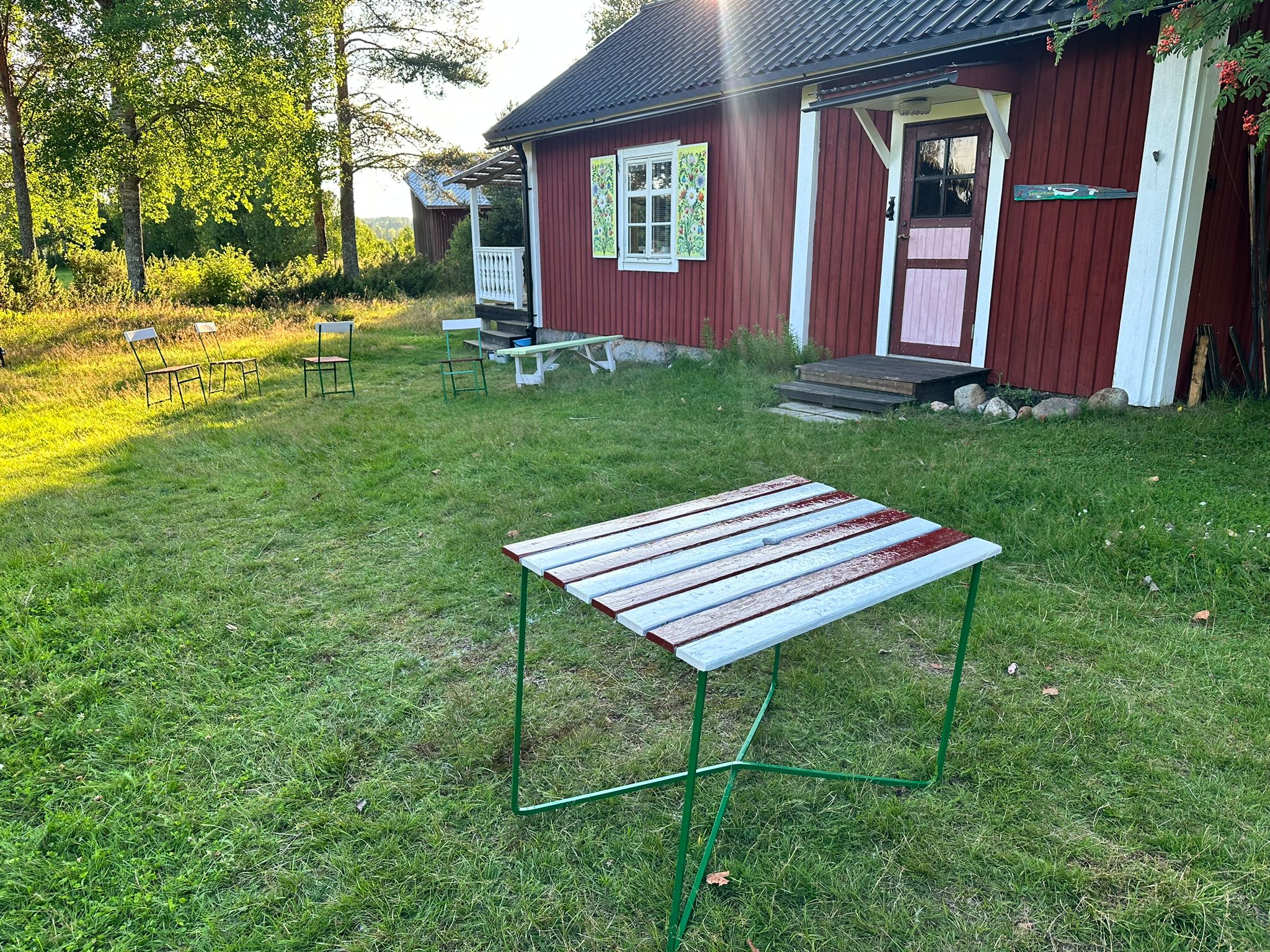 Kitchen and dining area